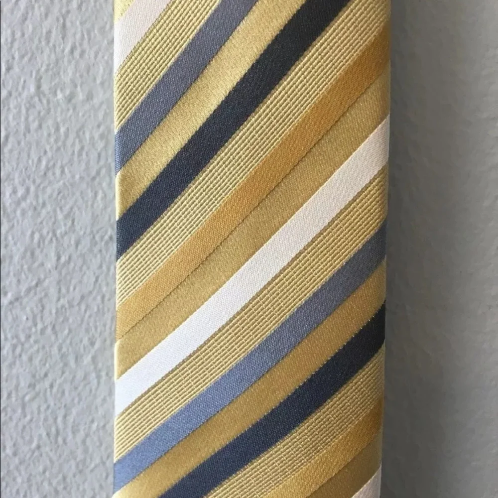 FOR MY SPECIAL BOY L&T Silk Zip Necktie Yellow NWOT